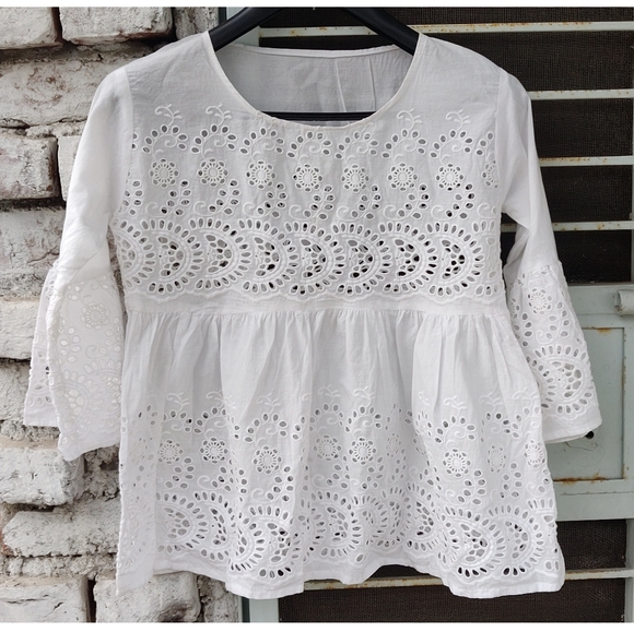 Tops - Serene white top